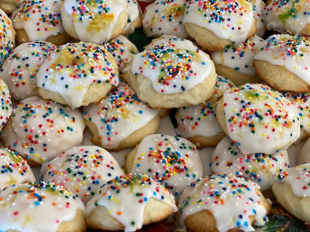 69C64601-732B-4993-BB91-4A259C36C37C